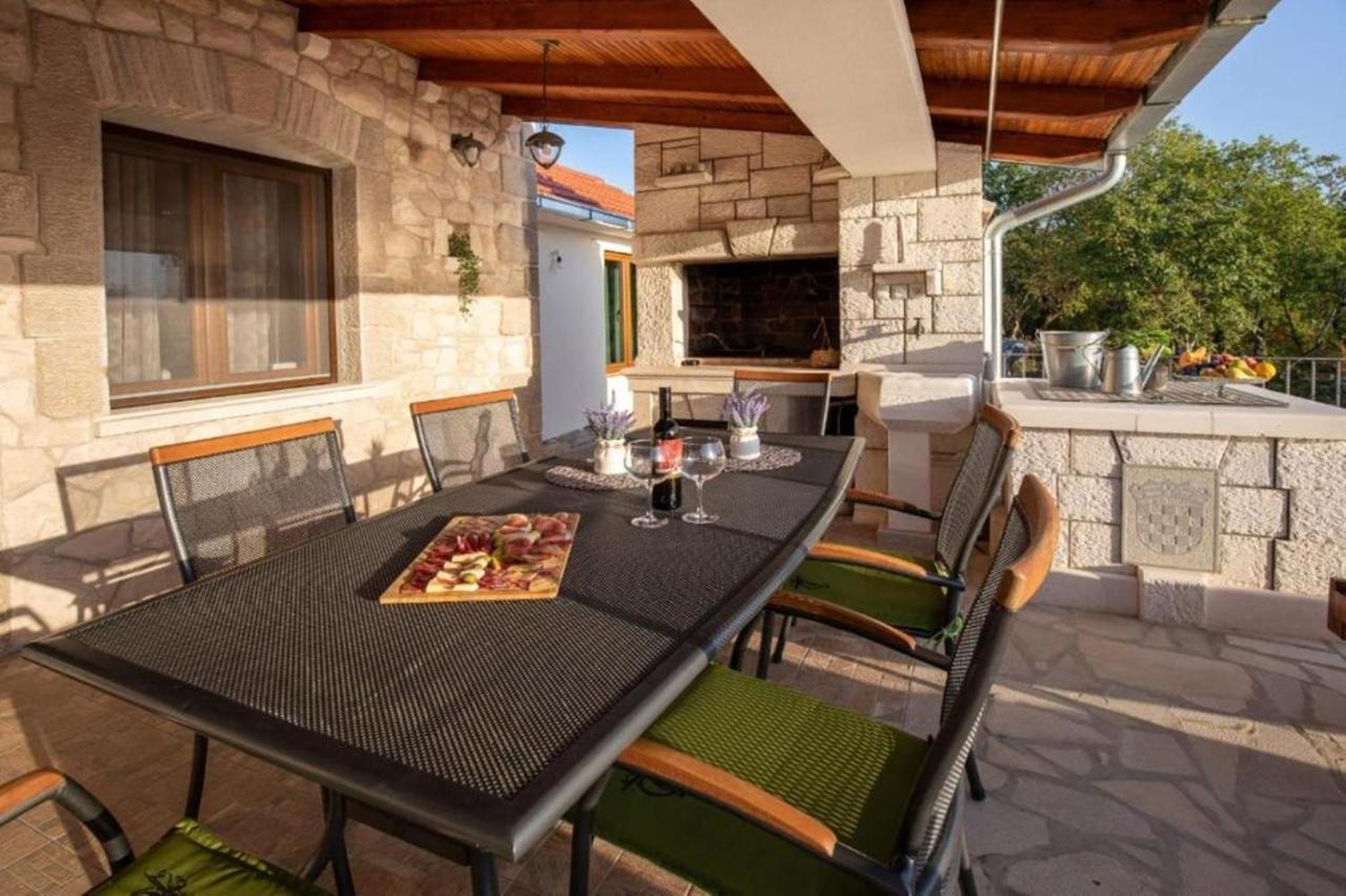 Villa Menalo Neum Eksteriør billede