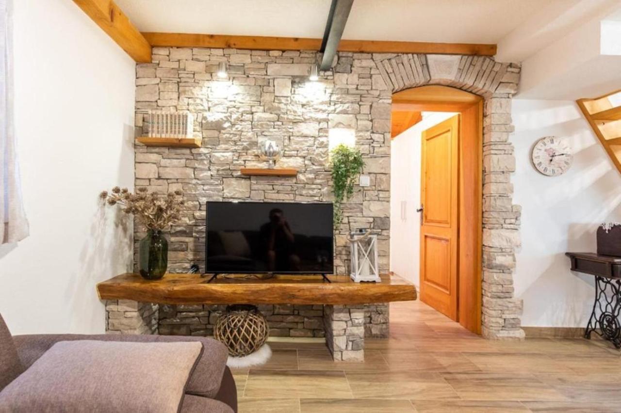 Villa Menalo Neum Eksteriør billede
